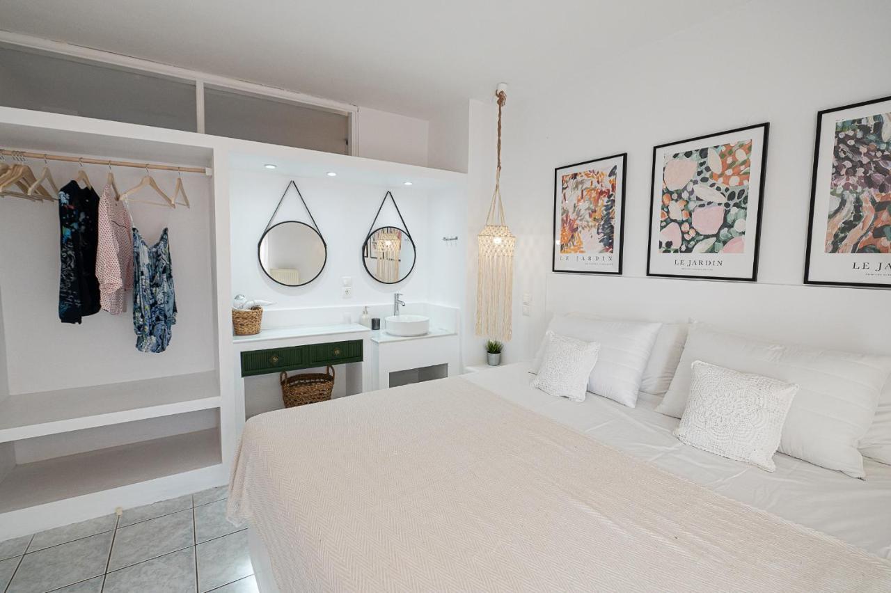 Appartamento Camo'S House Poros Town Esterno foto